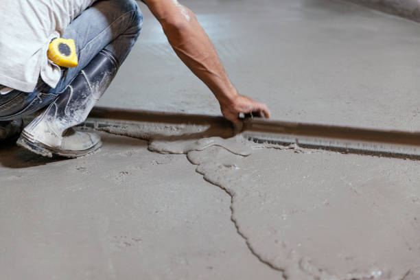 Best Concrete Pool Decks in South Pekin, IL